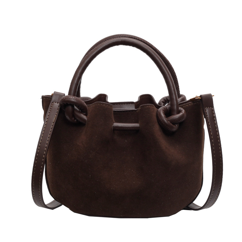 Geantă crossbody din PU mat, șnur de închidere și design plisat, formă cilindrică