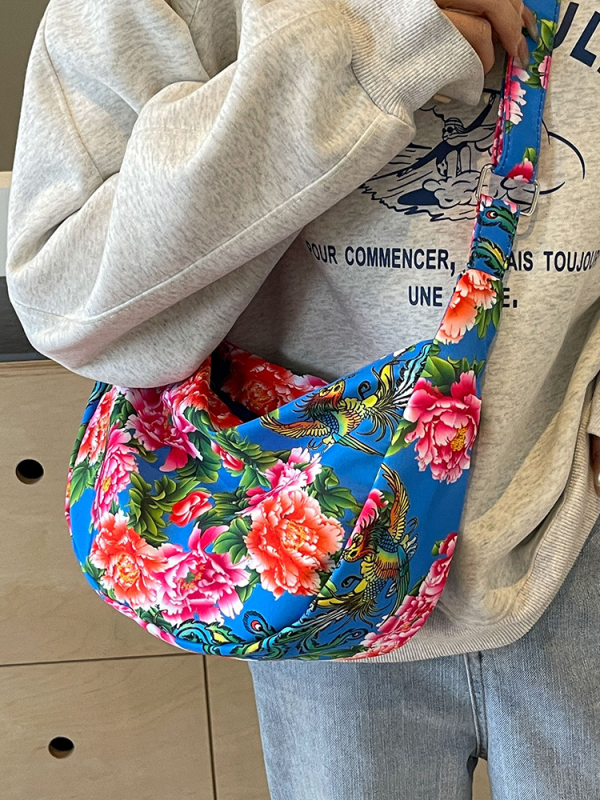 Dumpling-formájú crossbody táska, Nylon, Street Trend stílus, cipzáras nyitás, telefon zseb