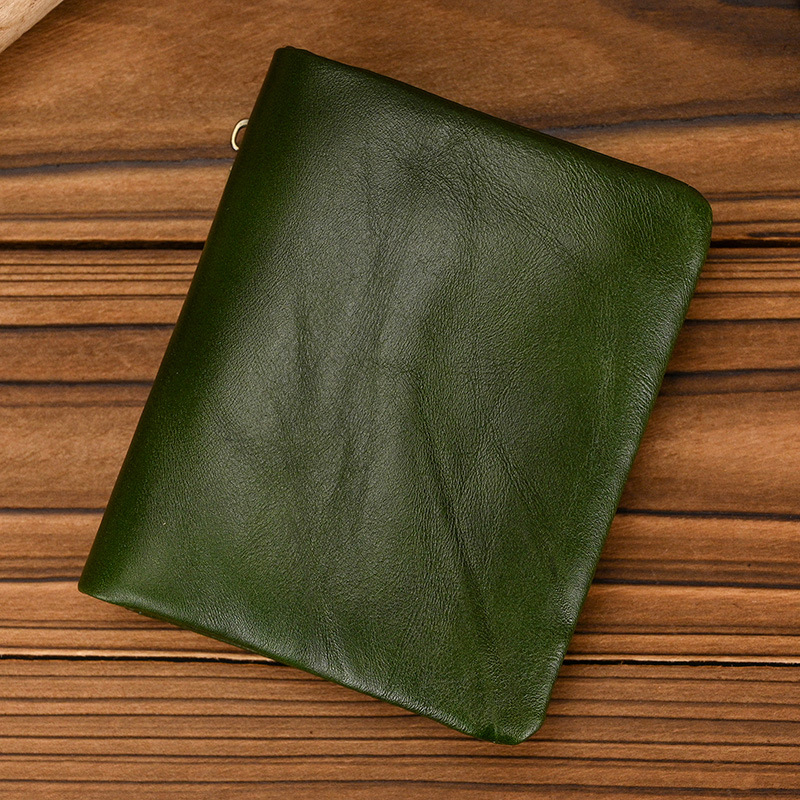 Tikros odos bi-fold piniginė, unisex, su keliomis kortelių kišenėmis ir monetų kišene (viršutinio sluoksnio galvijų odos; medvilnės įdėklas; privatūs ženklai įmanomi; Žiema 2024)