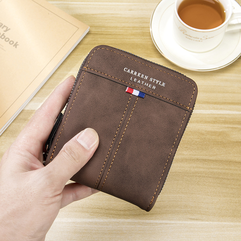 Vyriška PU odos piniginė su užtrauktuku, bi-fold dizainas, vieno tono raštas, 2025 m. pavasaris