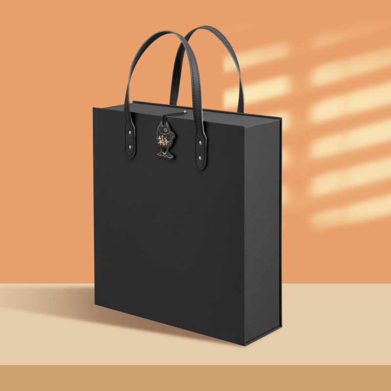 Vyno dėžutė su graviruotu reljefu ir silkscreen spausdinimu; modelis: vyno dėžutė; medžiaga: popierius/kartonas; įpakavimas: įprastas įpakavimas; paskirtis: dovanos įpakavimas, maisto ir gėrimų įpakavimas