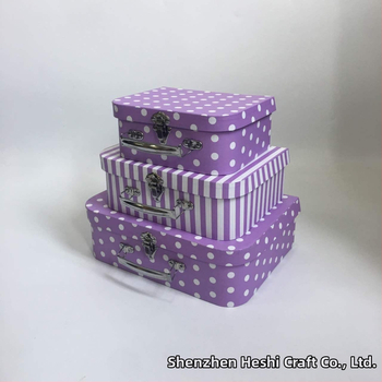 Сватбена подаръчна кутия за цветя с вечни цветя – Европейски ретро стил, преносим комплект от три куфара (модели W9844–W9847) с подаръчна опаковка