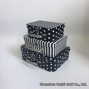 Сватбена подаръчна кутия за цветя с вечни цветя – Европейски ретро стил, преносим комплект от три куфара (модели W9844–W9847) с подаръчна опаковка