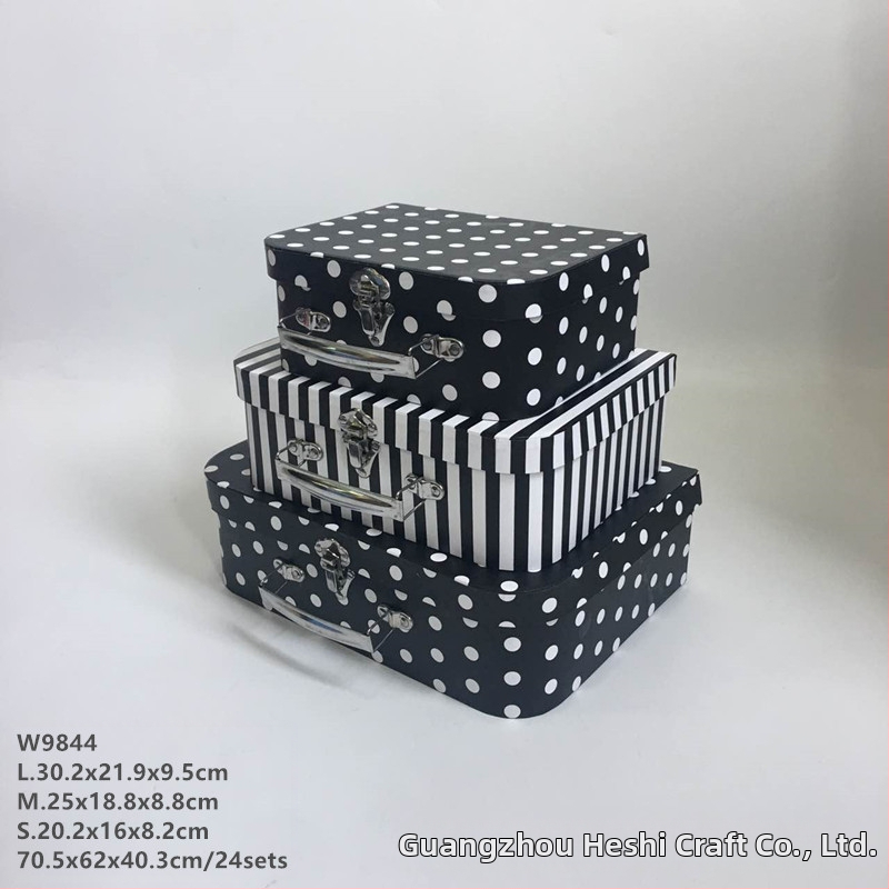 Сватбена подаръчна кутия за цветя с вечни цветя – Европейски ретро стил, преносим комплект от три куфара (модели W9844–W9847) с подаръчна опаковка