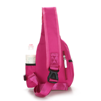 Oxford szövetből készült crossbody táska, kompakt kialakítás cipzárral, poliészter bélés, mindennapi használatra