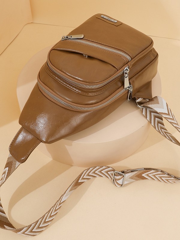 Кръстосана чанта за дами с голям капацитет, водоустойчива повърхност, бродерия, PU матеріал, ципово затваряне