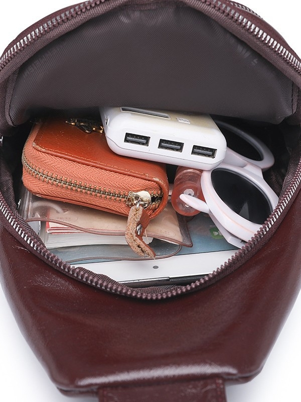 Кръстосана чанта за дами с голям капацитет, водоустойчива повърхност, бродерия, PU матеріал, ципово затваряне