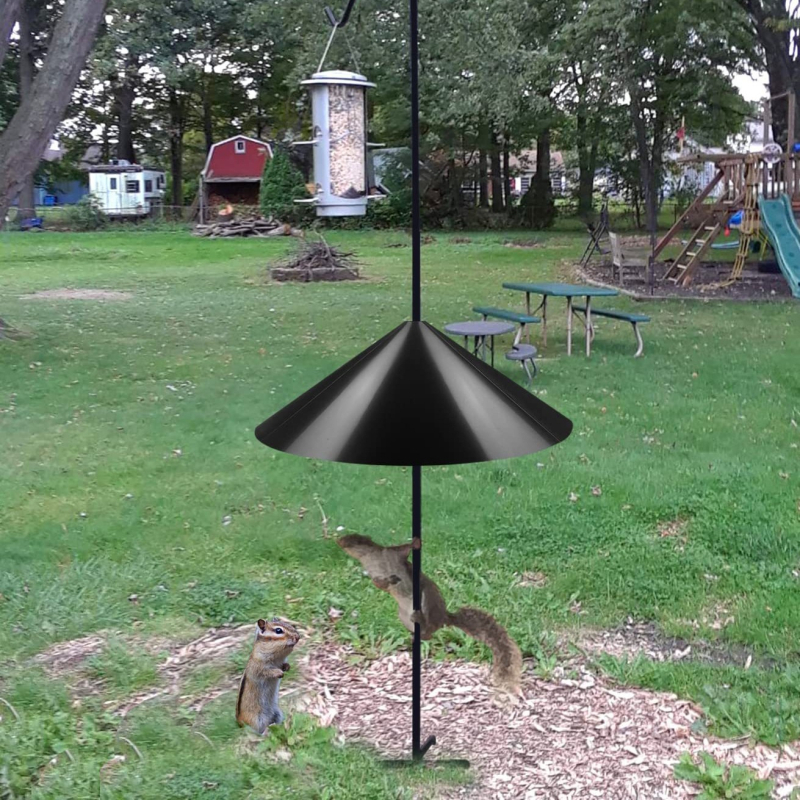 Plastikinė apsauga paukščių maistui su pasukamu kabliu ir pakabinimu