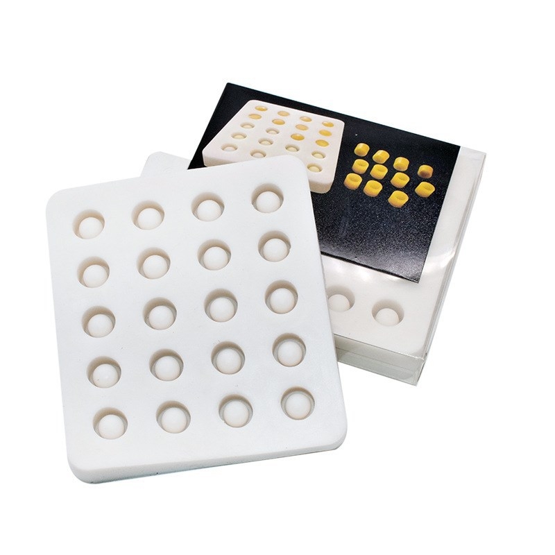 Méhészethez szilikon alapforma, 20 lyukas, kézi működtetés