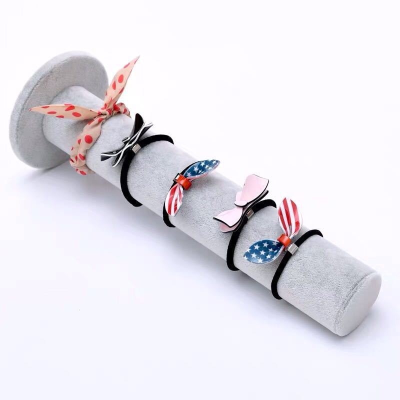 Rotaslietu stends, 1 līmenis, galda izstādes statīvs ar blīvu plāksni un flaneli, korejiešu stils