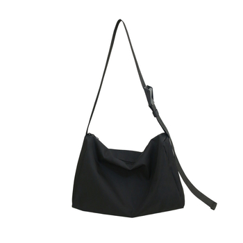 Vyrų pečių rankinė, poliesterio medžiaga su poliesterio pamušalu, kasdienė crossbody skirta verslo kelionėms, 2025 m. pavasaris