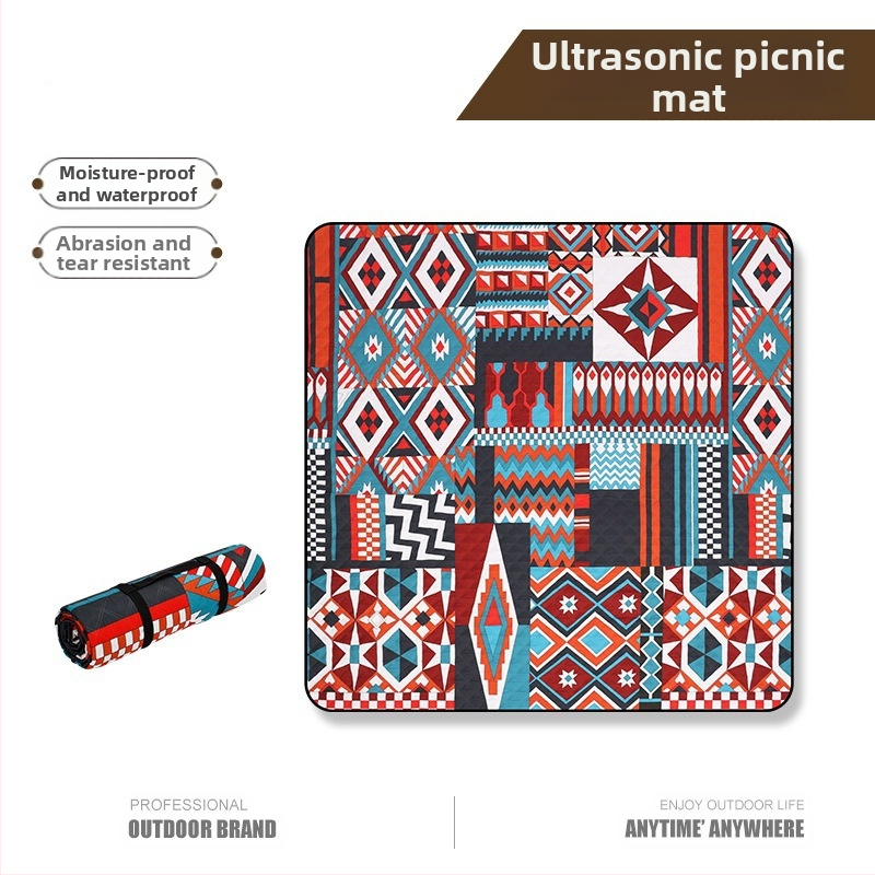 Kempinga piknika paklājs - ūdensizturīgs un mitrumu izturīgs, biezināts, viegli pārnēsājams, mazgājams veļas mašīnā; Materiāls: Chun Yafang; Svars: 900 g; Modelis MTN140; Piemērots vairākām personām