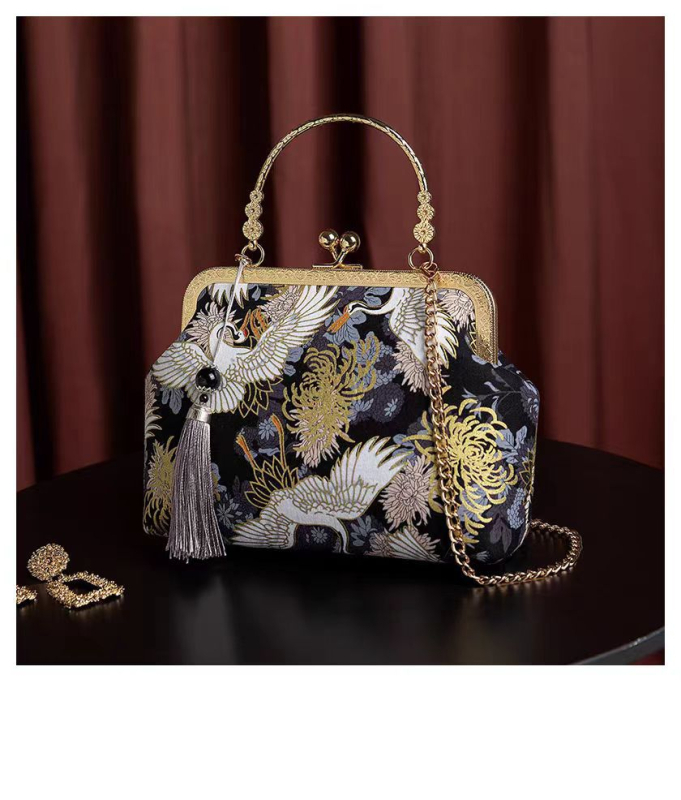 Tuba Bear pamutból készült keretes táska záró mechanizmussal, váll- vagy keresztpántos, függőleges négyzet alak, bélés poliészter-pamut