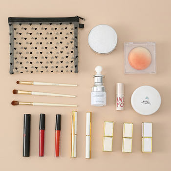 Μίνι τσαντάκι μακιγιάζ με πλέγμα σε σχήμα καρδιάς, φορητός φλοκωμένος τετράγωνος σχεδιασμός, πολυεστέρας, ταξιδιωτική οργάνωση καλλυντικών