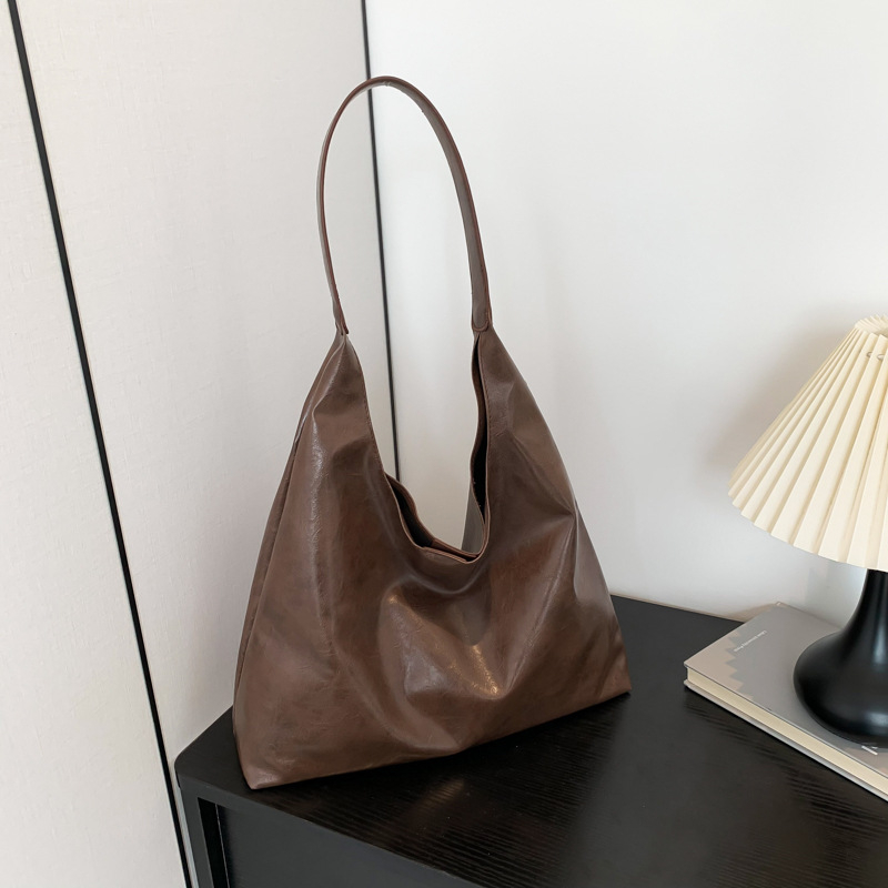 Geantă Tote - simplitate urbană, nailon, fermoar, formă orizontal pătrată, buzunar pentru telefon