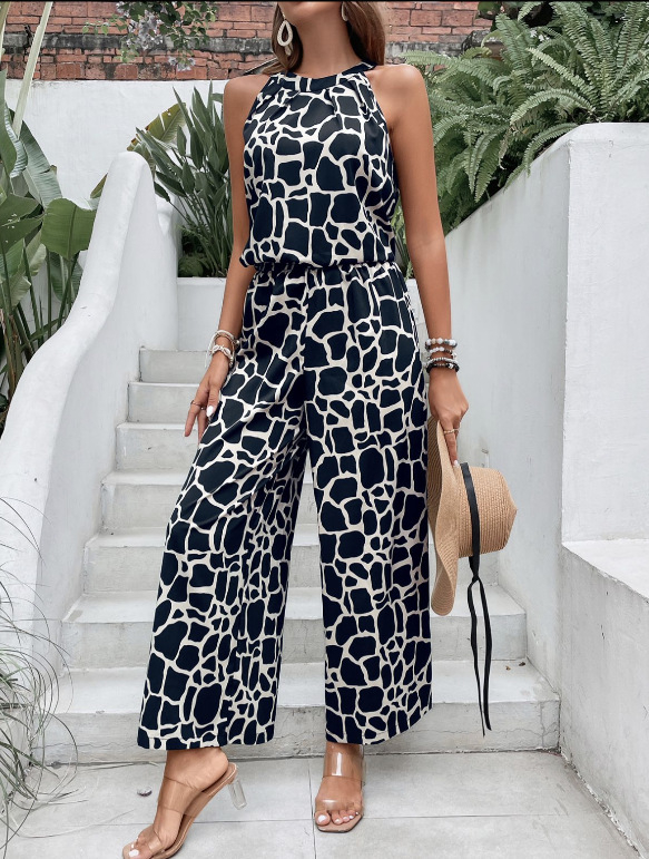 Дамски двусъставен комплект: халтер без ръкав топ и панталони с широки крачоли, геометричен принт | Полиестер 70–80% основна тъкан