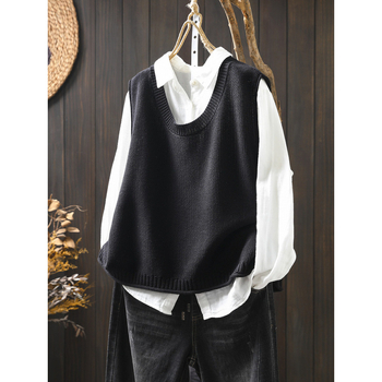 Γιλέκο από ακρυλικό πλεκτό με κουμπί πίσω, halter-neck, άνετη εφαρμογή, γυναικείο