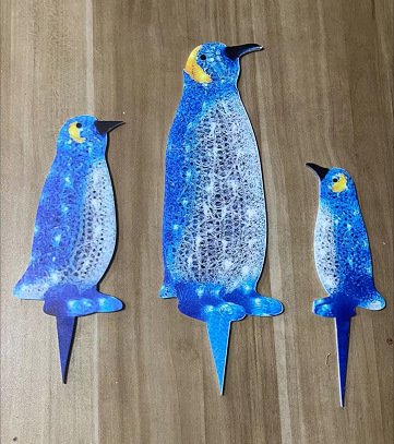 Акрилна коледна украса с осветление – пингвин, модерен минималистичен стил, коледна декорация