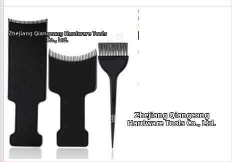Комплект за боядисване на коса с плоски и разреждащи ножици (30 зъба), дъска за боядисване, четка, ръкавици, ушни протектори и шал; зъби 30, разреждане 25-30, тегло 350 г