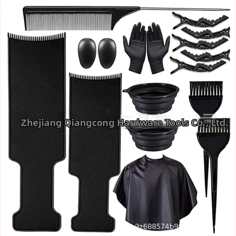 Plaukų dažymo rinkinys su plokščiomis ir retinimo žirklėmis (30 dantų), dažymo plokštė, šepetėlis, pirštinės, ausų apsauga ir šalikėlis; dantų skaičius 30, retinimo intervalas 25-30, svoris 350 g