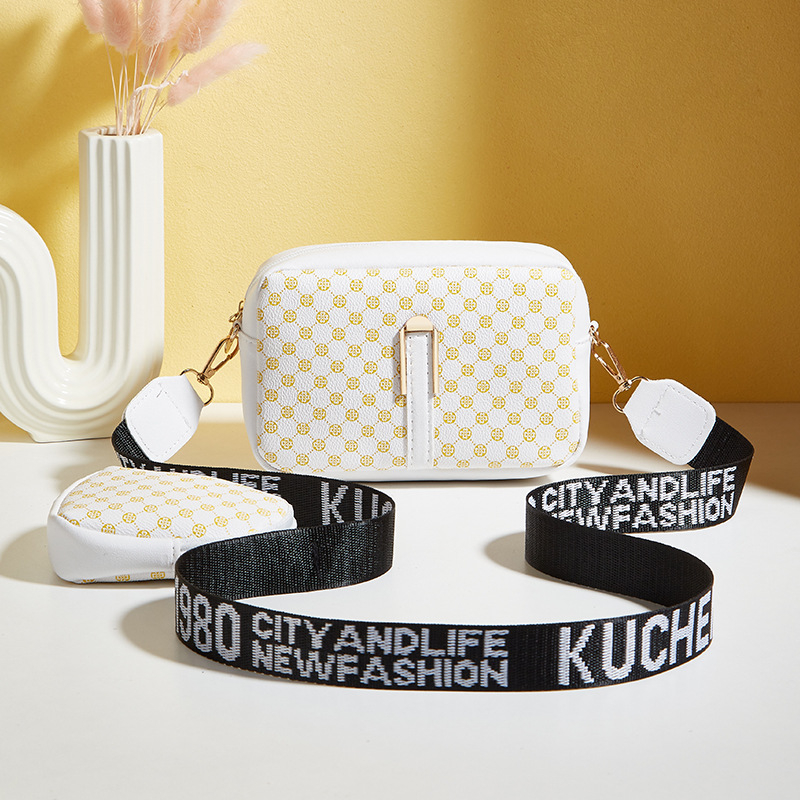 Krepšys per petį, gatvės mados stilius, PU oda, horizontalaus kvadrato formos, užtrauktukas, poliesterio pamušalas