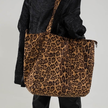 Τσάντα Tote από καμβά, οριζόντιας τετράγωνου σχήματος, κλείσιμο με φερμουάρ, επένδυση πολυεστέρα-βαμβάκι, εσωτερική τσέπη με φερμουάρ