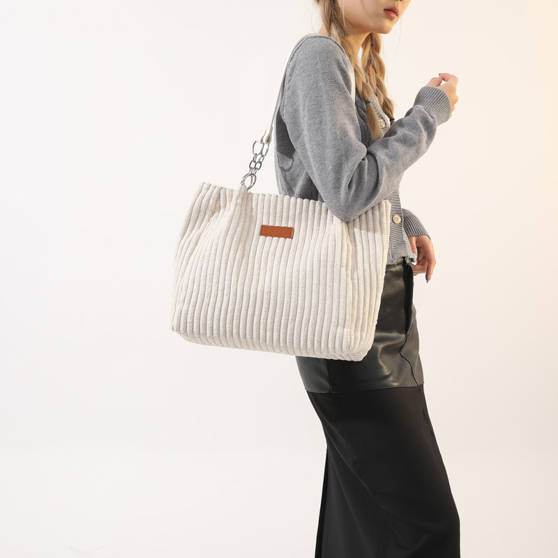 PU Tote táska, utcai stílusú, vízszintes négyzetes forma, mágneses zárás