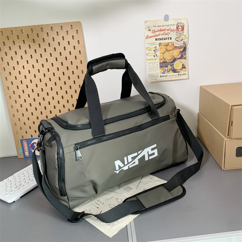 Τσαντα ταξιδιού τύπου ντάφελ με ιμάντα ώμου αερόσφυξης, χωρητικότητα 36–55 L, Oxford ύφασμα, αναπνέουσα πολυεστερική επένδυση