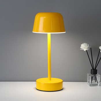 Μικρό νυχτερινό φως με μεταλλική σκιά, αφής διακόπτης, ενσωματωμένη μπαταρία, μοντέλο B17, μοντέρνο μινιμαλιστικό στυλ