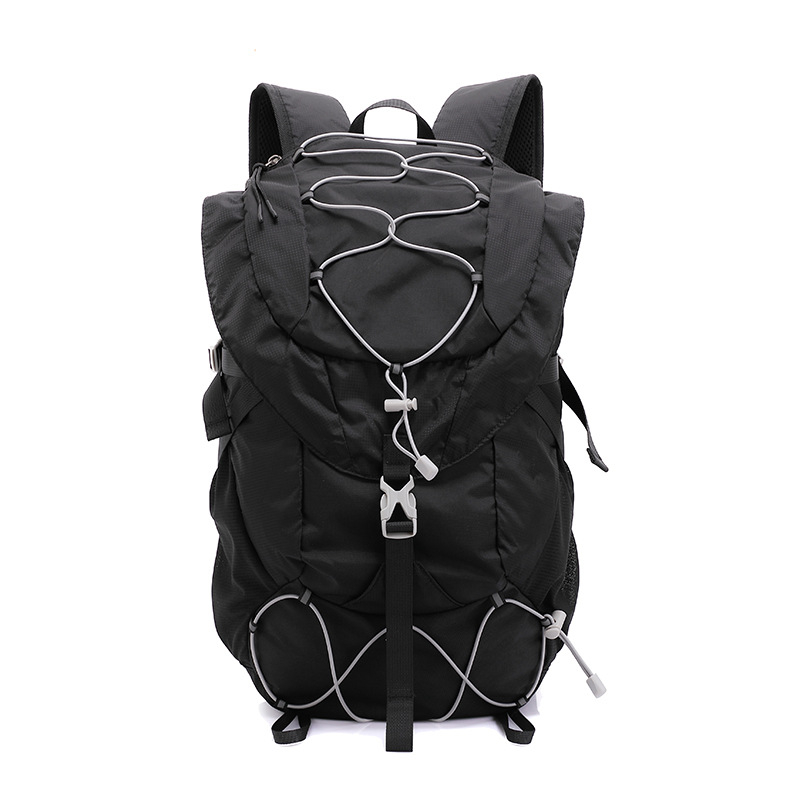 Piedzīvojumu mugursoma pārgājieniem un velobraukšanai – ūdensnecaurlaidīga, viegla, muguras aizsardzība, sausais/mitrs atdalīšana, nakts drošībai atstarotāji