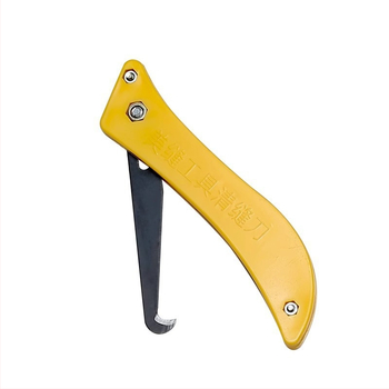 Flīžu un grīdas šuvju tīrīšanas nazis — īpašs instruments šuvju griešanai un tīrīšanai, zīmols The First Force, kategorija Crevice brush, materiāls Regular