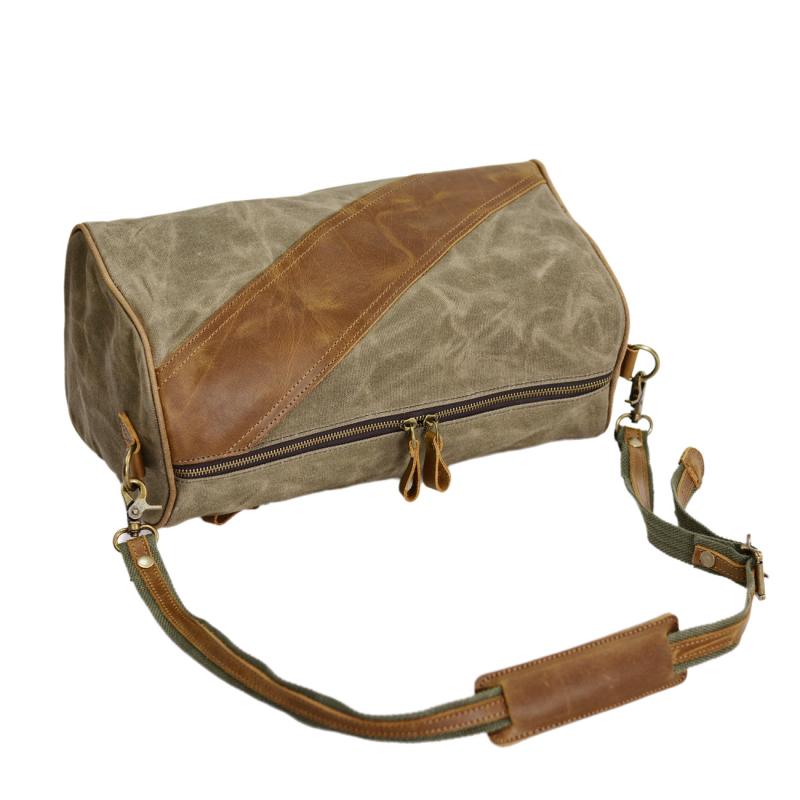 Geantă de bărbați din canvas, crossbody cilindrică, impermeabilă, încape un laptop de 12 inchi, MAKETINA/Mike Dina, model 5180