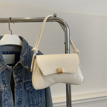 Τσάντα χιαστί καθημερινής χρήσης — αστικός μινιμαλισμός, PU υλικό, οριζόντια τετράγωνη μορφή, κλείσιμο τύπου φάκελος, εσωτερική θήκη για κινητό