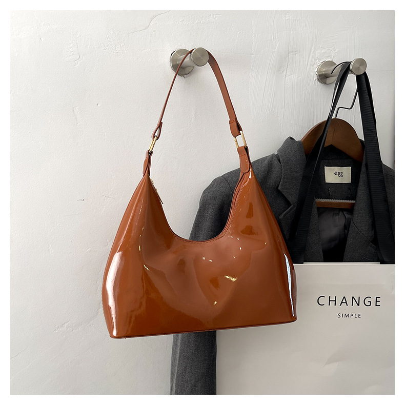 Ženska PU torba za rame, stil ispod pazuha, vodoravni kvadratni oblik, zatvaranje zipom, proljeće 2024