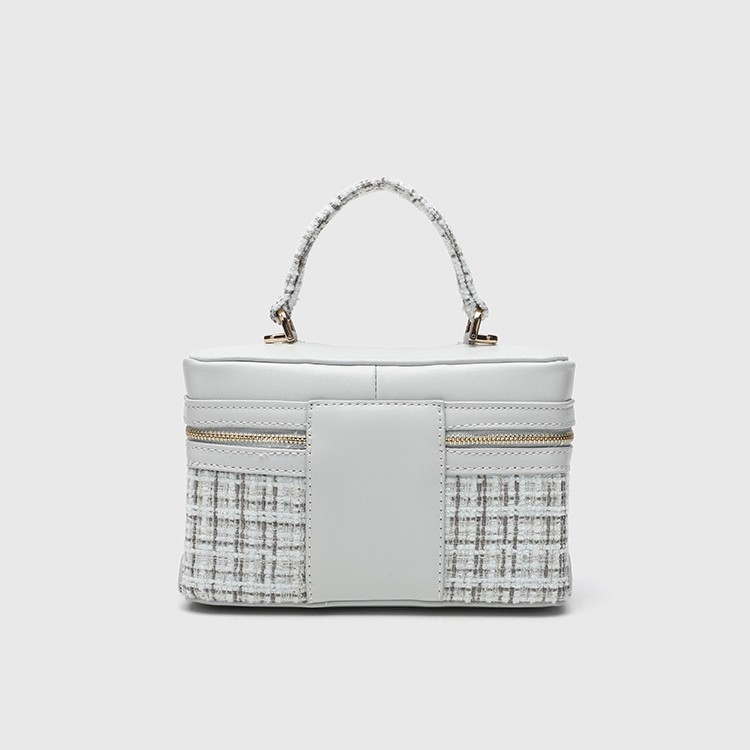 Vilnonė rankinė su dėžutės forma, užtrauktukas, medvilninė įdaila, pavasaris 2025