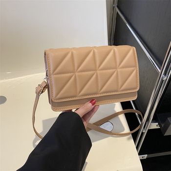 Τσάντα ώμου από PU δέρμα σε στυλ street trend, οριζόντια τετράγωνη μορφή, εσωτερική θήκη για κινητό, θήκη με καπάκι, με μία ιμάντα