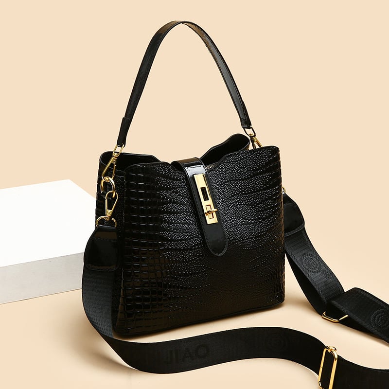 Bucket torba od PU kože, zatvaranje kapom, unutarnji džepovi: zip, džep za telefon i ID