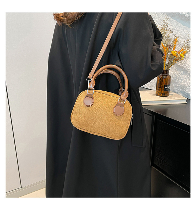 Korejskog stila vunena crossbody torba, jastučastog oblika, Boston torba s zatvaračem, unutarnji džepovi za telefon i osobnu iskaznicu