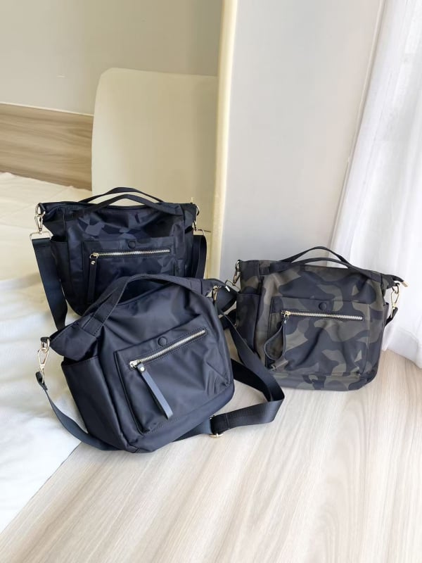 Geantă Tote din nylon, formă dumpling, căptușeală poliester, închidere cu fermoar, buzunare interne: buzunar cu fermoar, buzunar pentru telefon, buzunar pentru ID