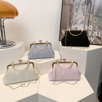 Ženska torbica u obliku školjke – poslovni stil za putovanja, poseban materijal, oblik školjke, brava s mehaničkim zatvaranjem