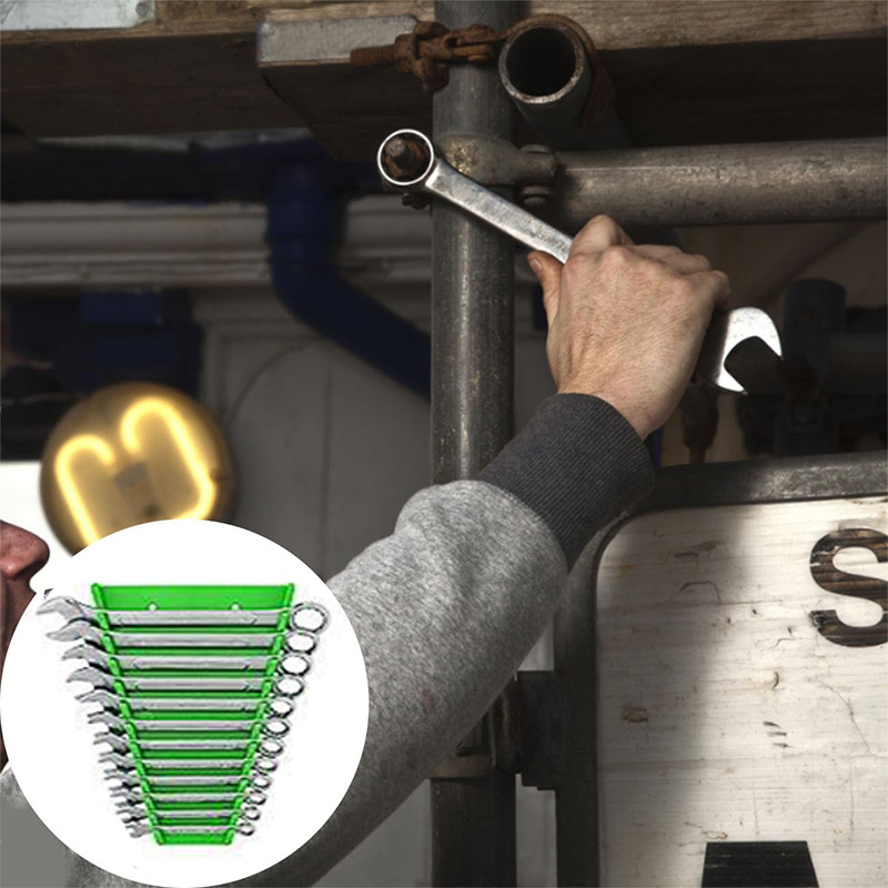 12 rekeszes műanyag mágneses kulcs- és szerszártároló levehető tálcával