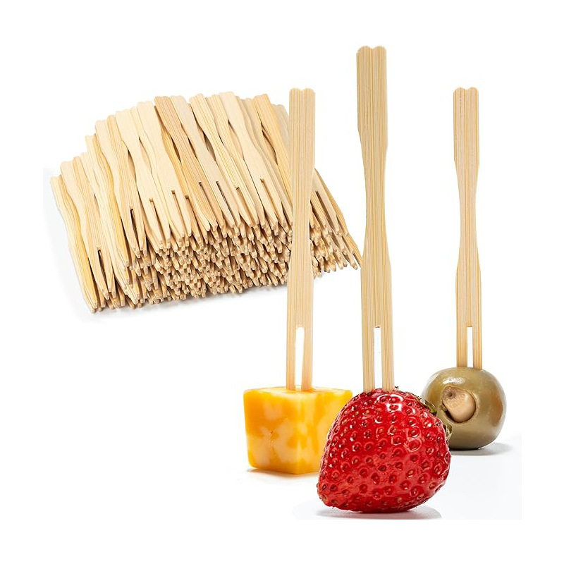Vienkartinė bambukinė vaisių šakutė su šiuolaikiniu minimalistiniu dizainu, skirta suaugusiems, pirmosios klasės kokybė.