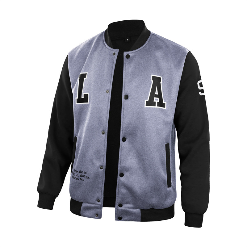 Vīriešu divpusēja sporta jaka ar stāvu kaklu, rāvējslēdzēju, sānu kabatām, brīvu piegriezumu, poliesteres audums un pamatizklājs