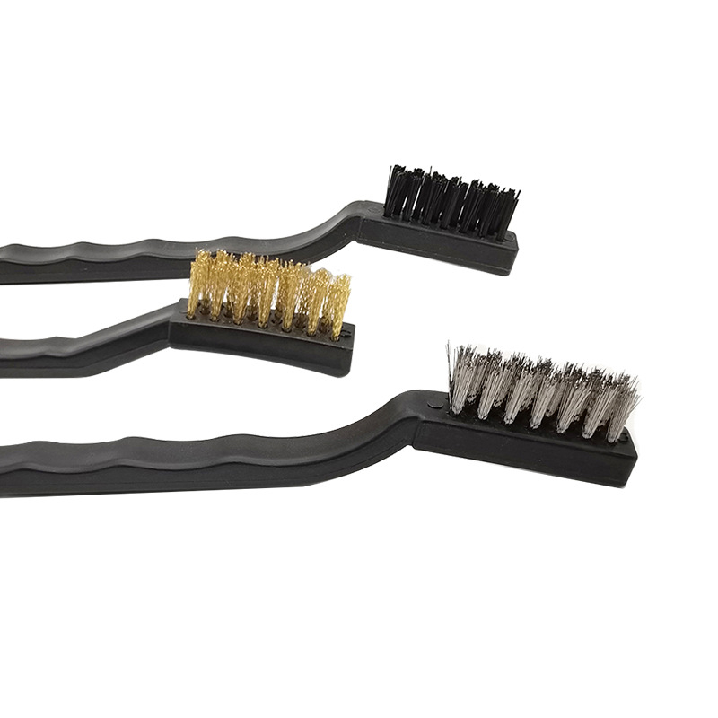 Set žičanih četkica: bakrena, najlon i nehrđajući čelik za uklanjanje hrđe i čišćenje spojeva u okvirima