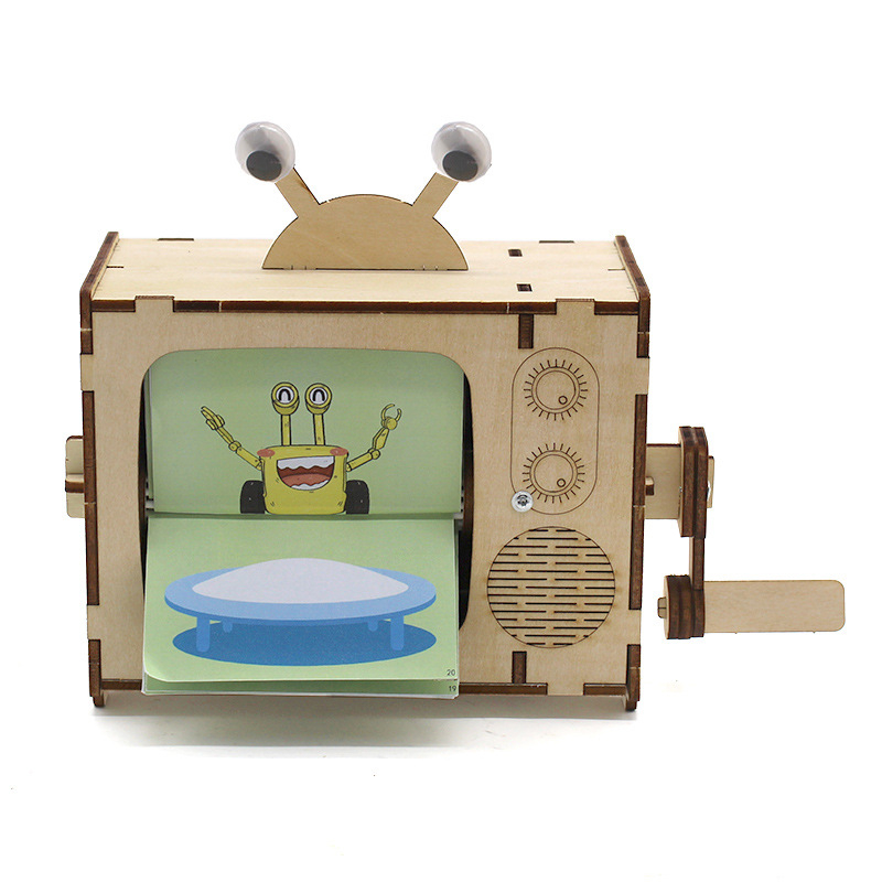 Rokasgriežamā Animācijas Mašīna Nr.1 — DIY STEM Rotaļlieta, Koka Konstrukcija, Vecums 14+