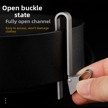 Titano lydinio automobilio raktų pakabukas su diržo sagtimi – lengvas, apsaugo nuo pametimo, šiuolaikiškas stilius