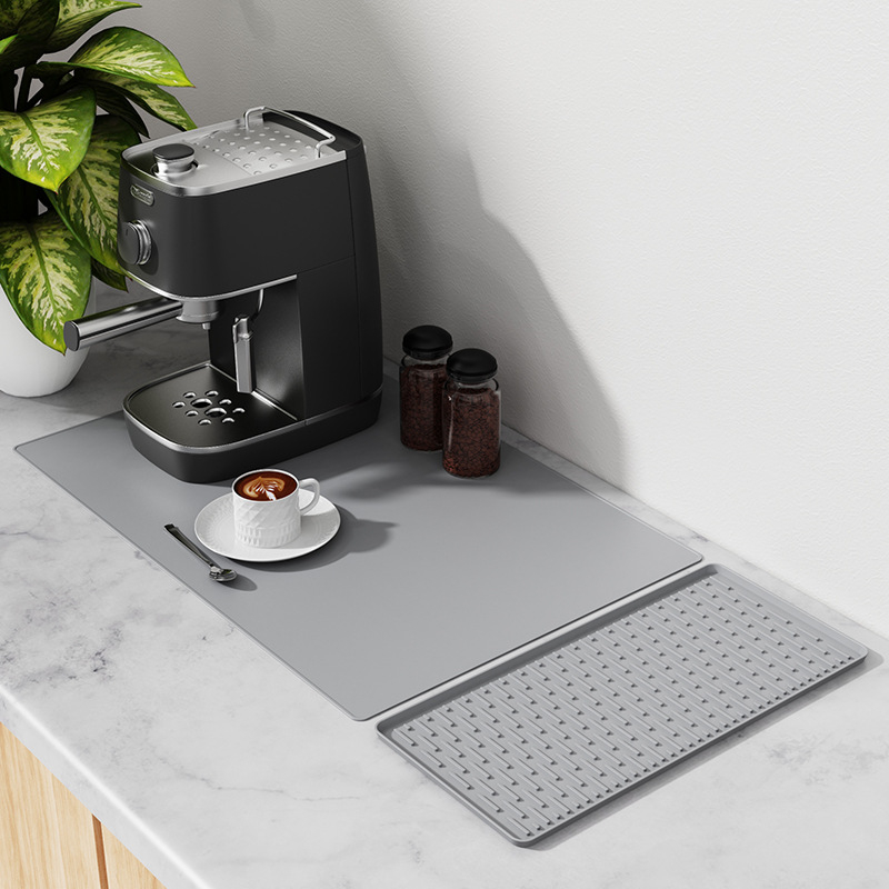 Kavos aparato silikoninis kilimėlis, stačiakampio formos, šiuolaikiško minimalistinio stiliaus, šiluminė izoliacija, pristatytas 2024 m. rugpjūčio
