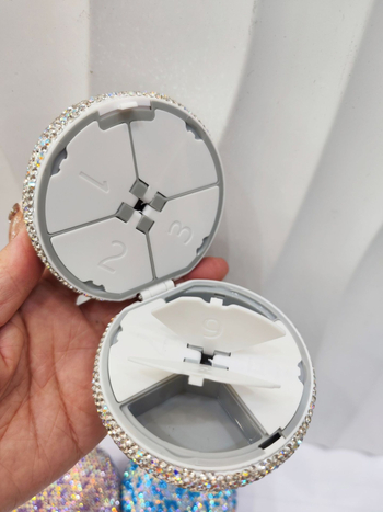 Prilagodljiva kutija za lijekove s kapacitetom za 7 dana, prijenosna zatvorena kutija za tablete, dvostruki sloj rezač tableta