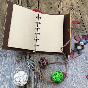 Bilježnica s otpuštivim listovima, kožnim izgledom kućišta, kraft papir, 75 stranica, nostalgičan retro stil