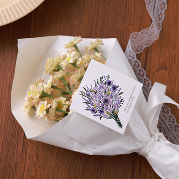 Μίνι ευχετήριες κάρτες με ρετρό ανθικά σχέδια και διακοσμητικά αυτοκόλλητα — Υλικό: χαρτί; Περιπτώσεις: αποφοίτηση, νέο σπίτι, πάρτι, ταξιδιωτικές μνήμες; Παραλήπτες: νέοι, ζευγάρια, συνάδελφοι, φίλοι, δάσκαλοι; IP: κανένα.